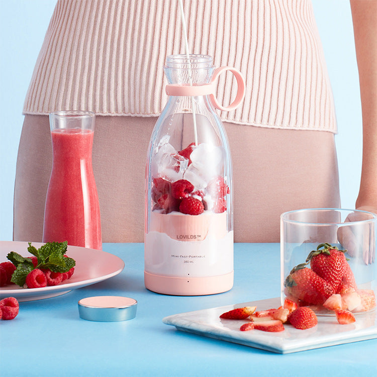 LOVILDS™ Fresh Blend Bottle – USB Rechargeable Juicer